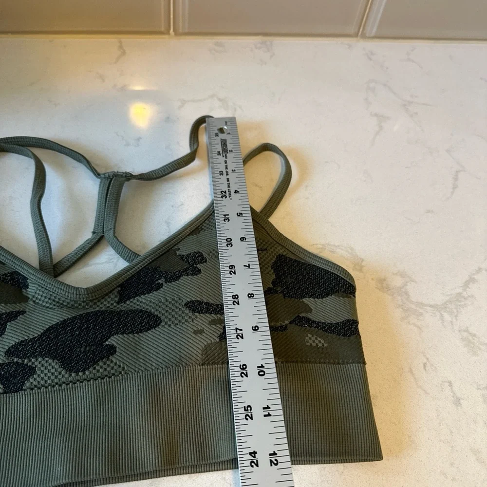Avocado Women's M/L Olive Night Camo Bra‎ Sports Bra Padded